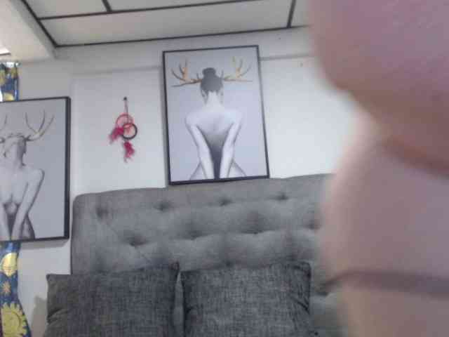 kendalthailor webcam