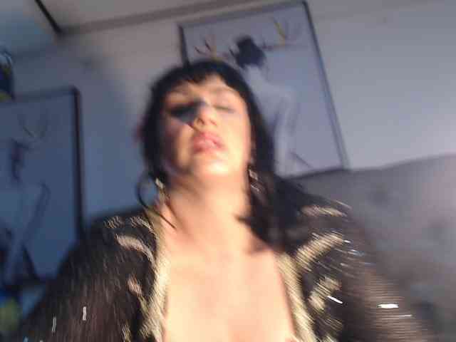 kendalthailor webcam