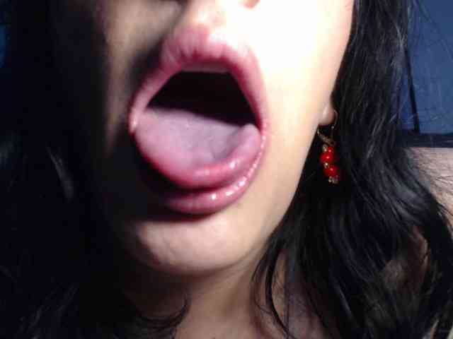 kendalthailor webcam