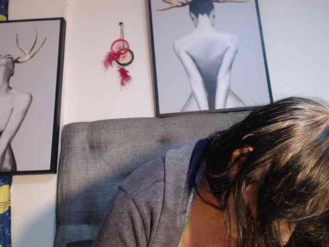 kendalthailor webcam