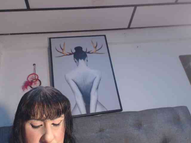 kendalthailor webcam