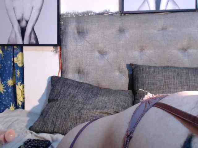 kendalthailor webcam