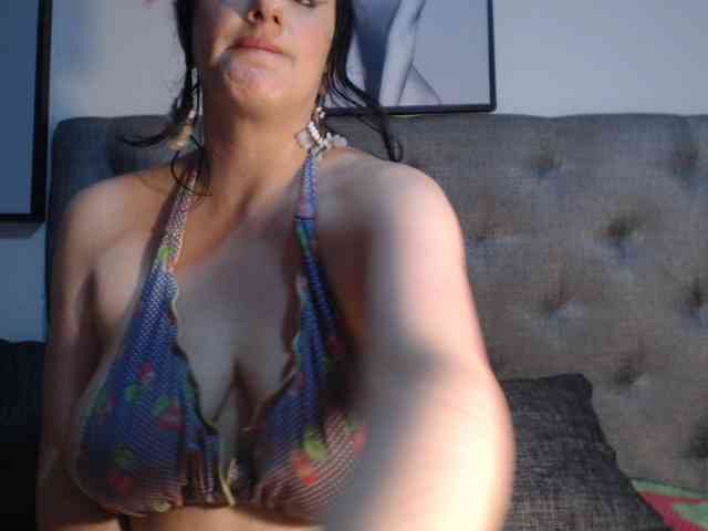 kendalthailor webcam