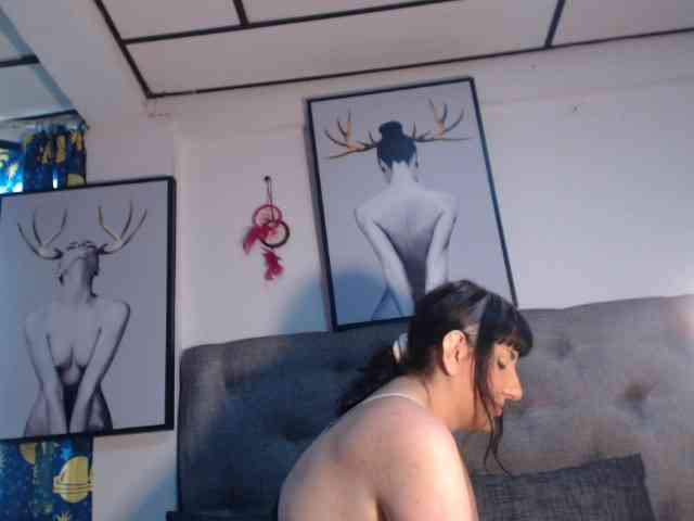 kendalthailor webcam