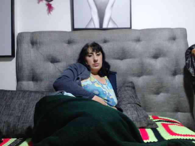 kendalthailor webcam