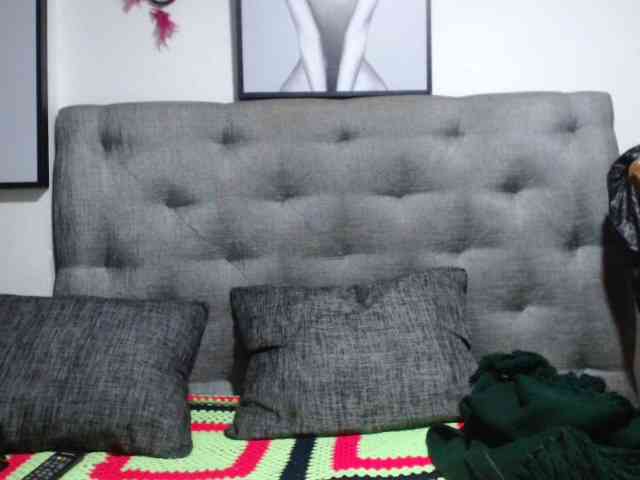 kendalthailor webcam