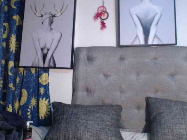 kendalthailor webcam