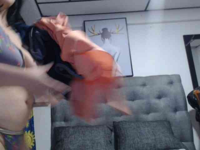 kendalthailor webcam