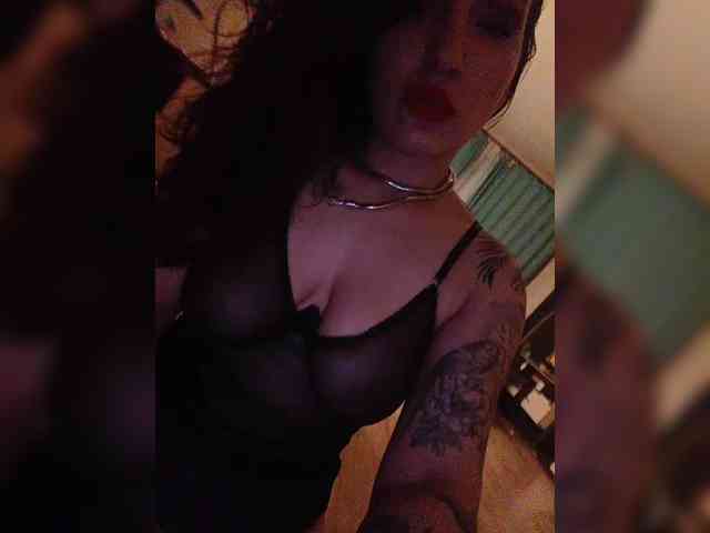 Storyofyourlove666 webcam