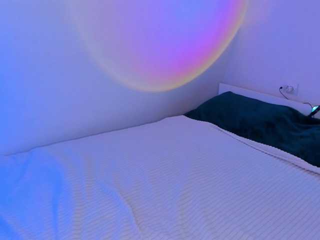 Babyarigoddamn's BongaCams show and profile