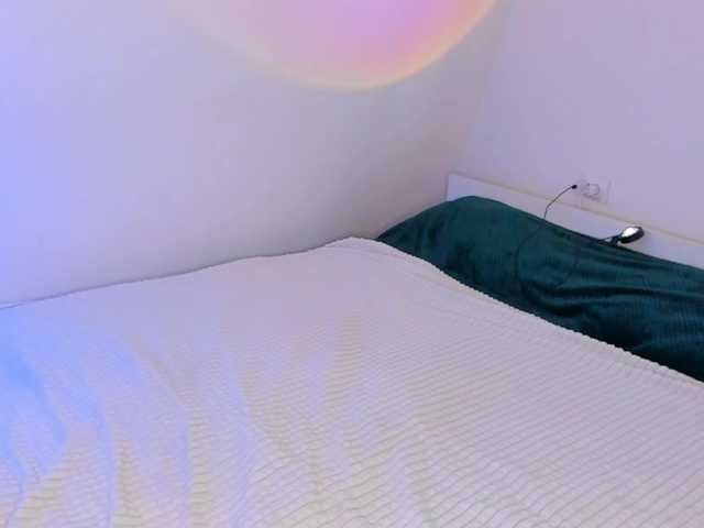 Babyarigoddamn's BongaCams show and profile