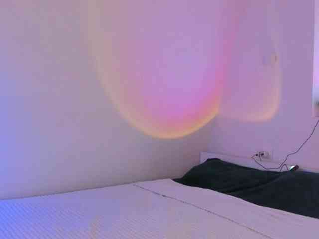 Babyarigoddamn webcam