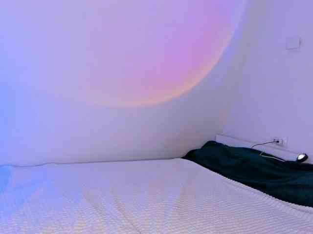 Babyarigoddamn webcam