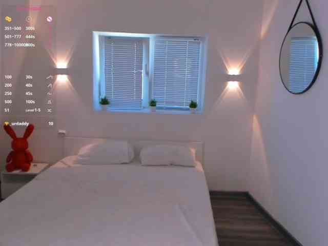 Babyarigoddamn Live Webcam on BongaCams