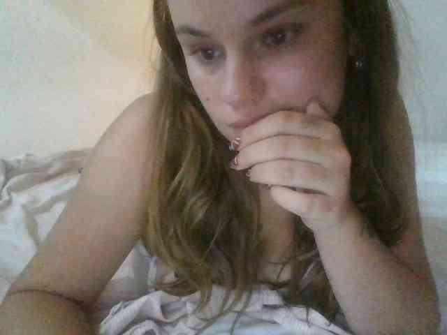 DjennaLove webcam