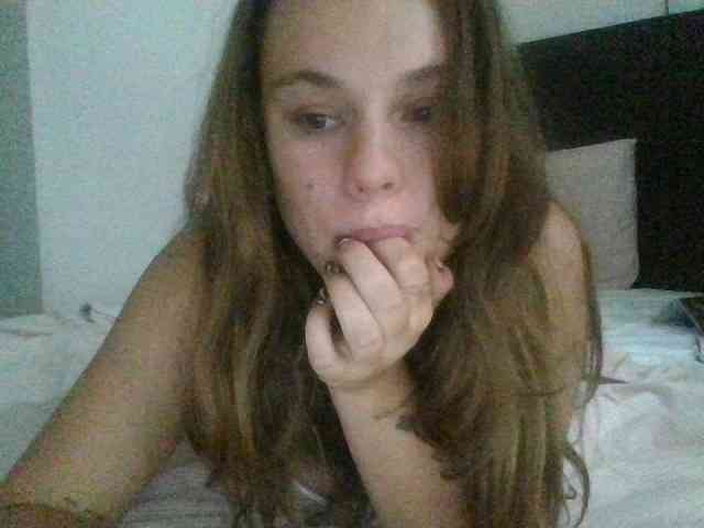 DjennaLove webcam