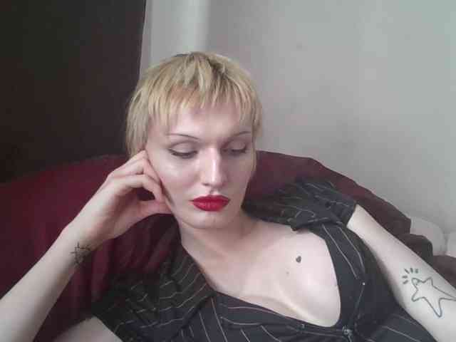 ThaliaWhisper webcam