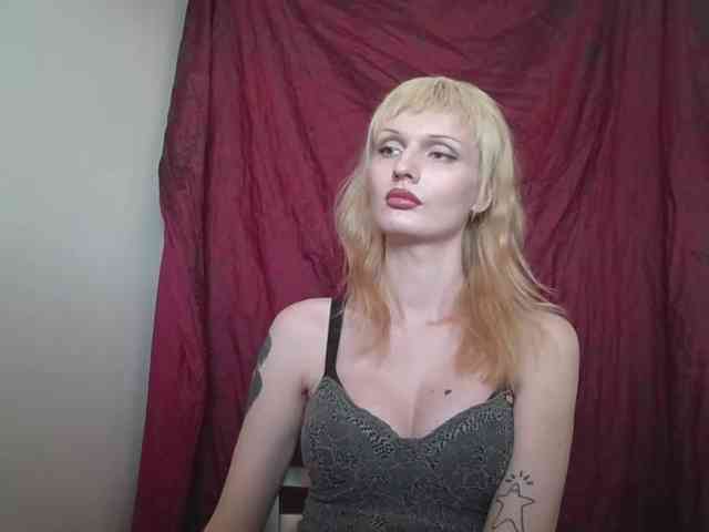 ThaliaWhisper webcam