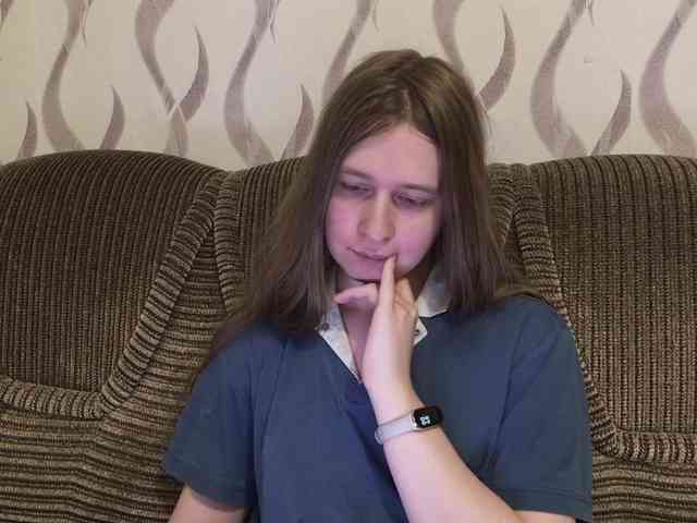ElarinMeow Live Webcam on BongaCams