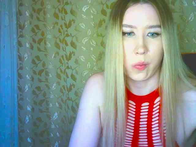 MollyMo webcam