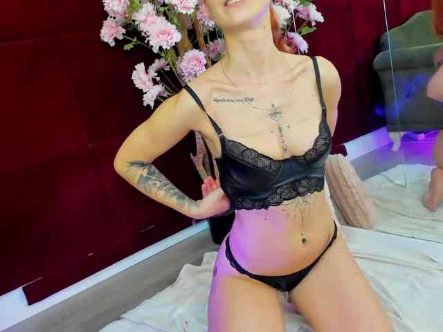 CollegeGirl69 webcam