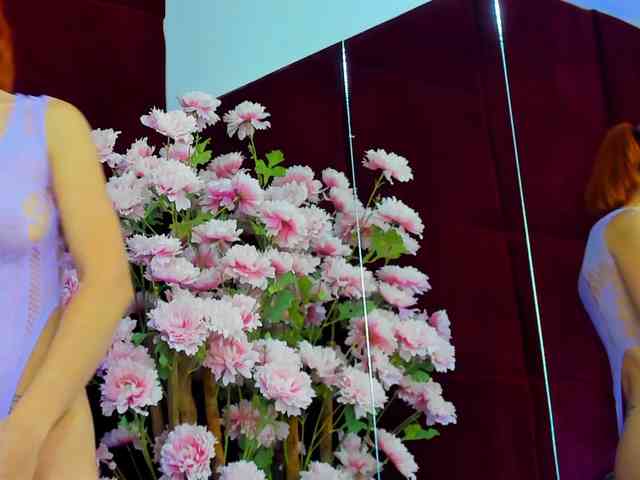 CollegeGirl69 webcam