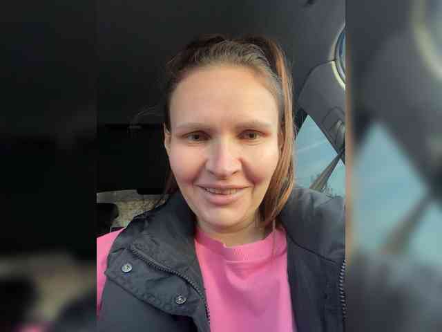 Helenj webcam