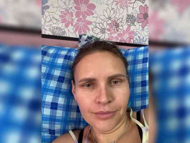 Helenj webcam