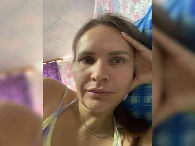 Helenj webcam