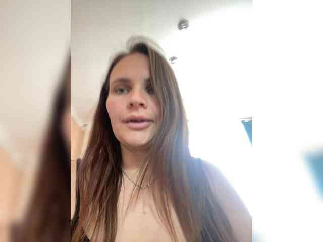 Helenj webcam