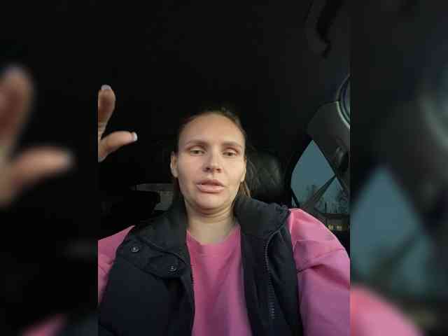 Helenj webcam