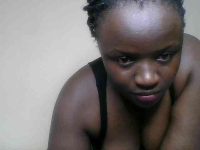 Savagequeen01 webcam