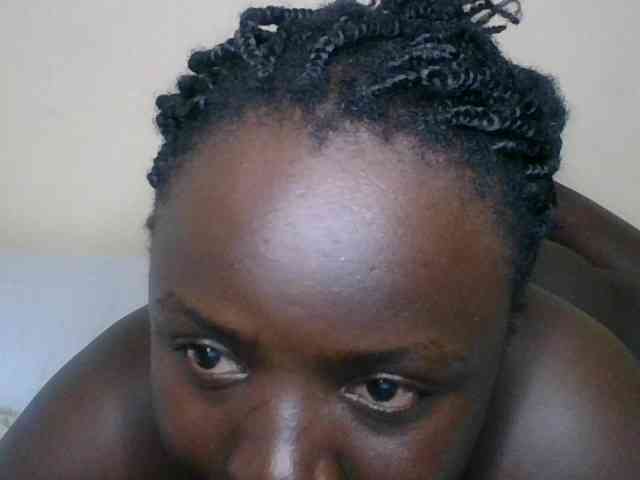 Savagequeen01 webcam