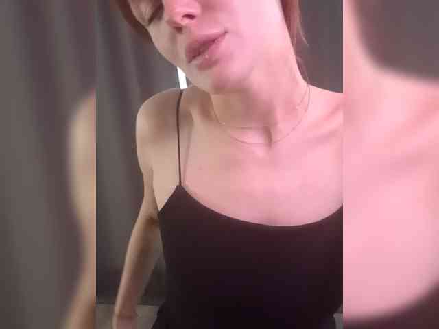 Lola-and-friends webcam