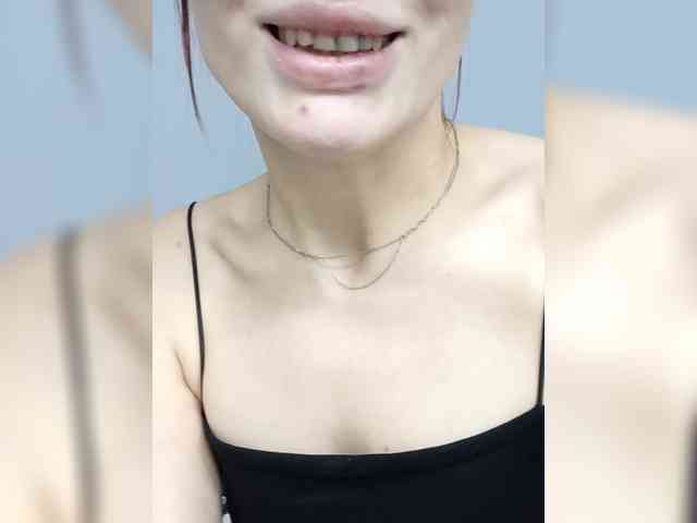 Lola-and-friends webcam