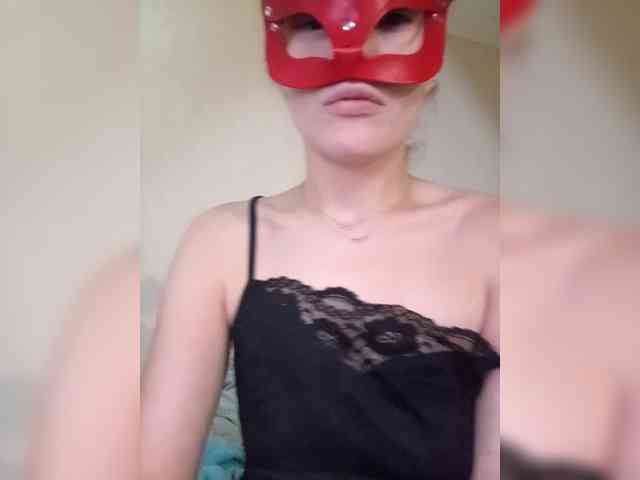 Lola-and-friends webcam