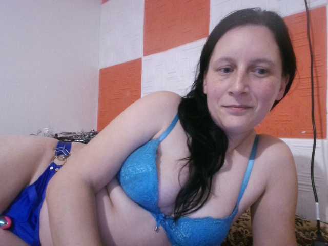 Larasaintporn's Thumb Image