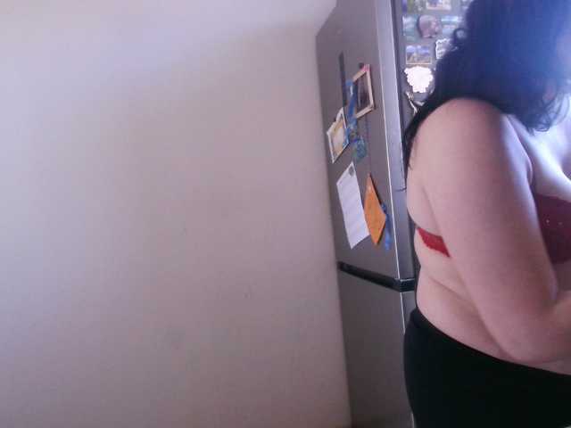 Larasaintporn preview