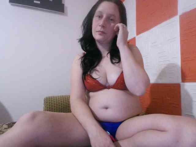 Larasaintporn webcam