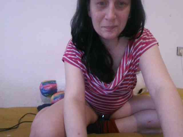 Larasaintporn webcam