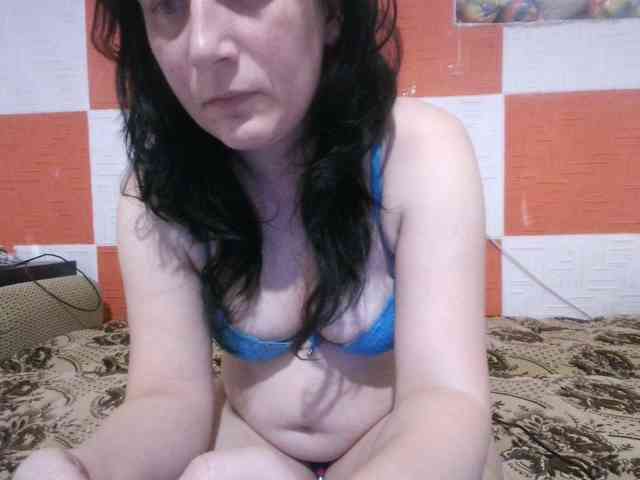 Larasaintporn webcam