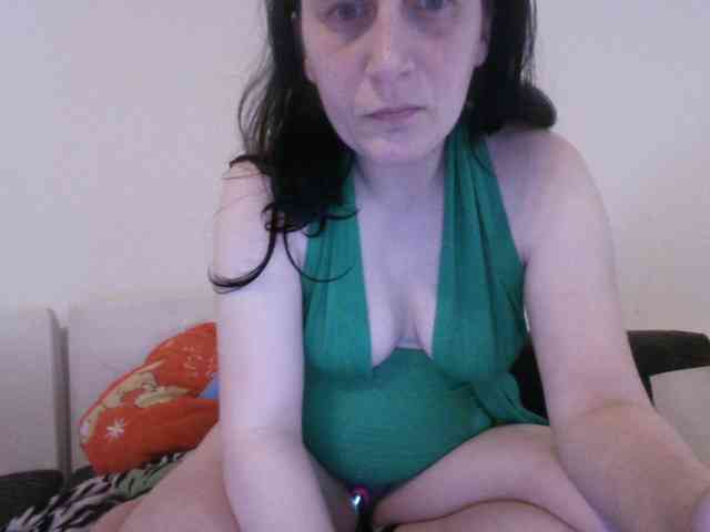 Larasaintporn webcam