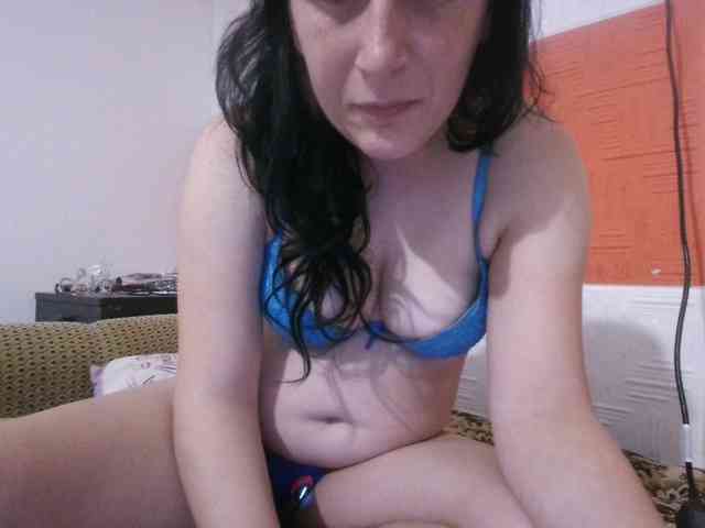 Larasaintporn webcam