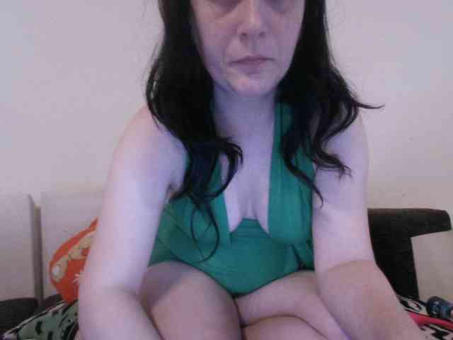 Larasaintporn webcam