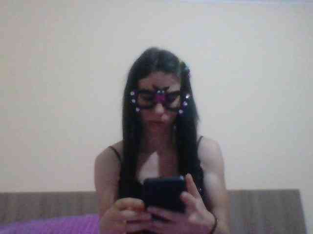 Evelynevasara1 webcam