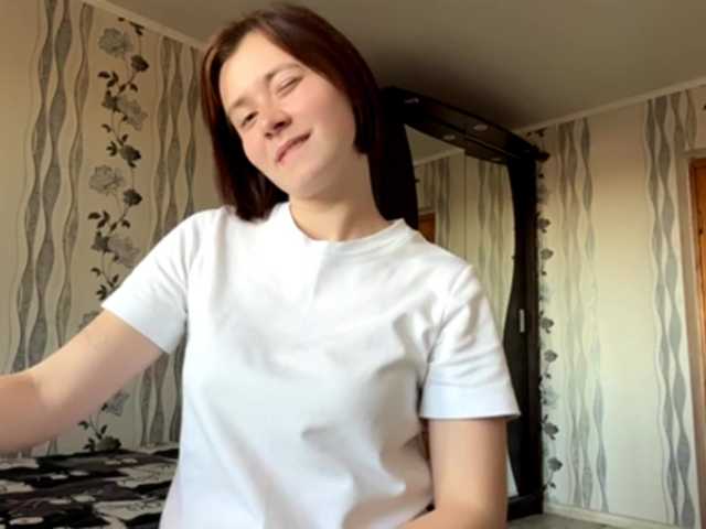 ChristianaParviainen – webcam model profile photo