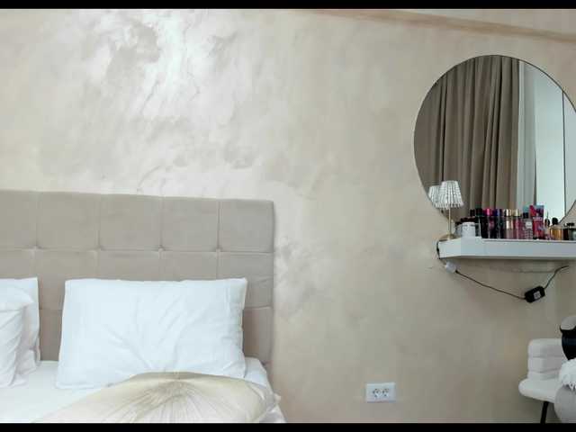 KaylaBenz's BongaCams show and profile