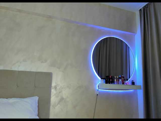 KaylaBenz live cam profile