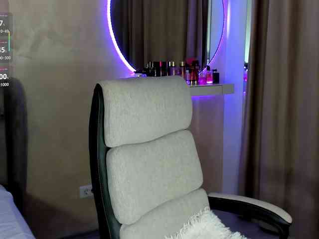 KaylaBenz Live Webcam on BongaCams