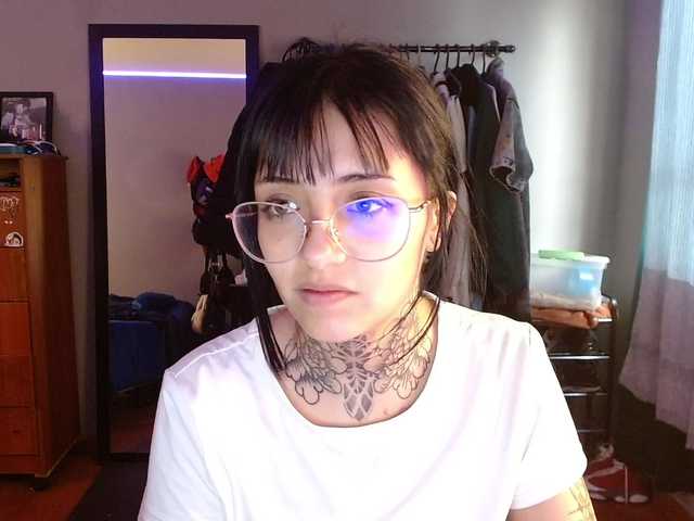 azuna1's BongaCams show and profile